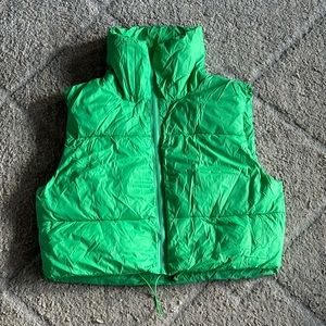 Kelly green puffer vest